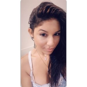 Meet your Posher, Maria vargas